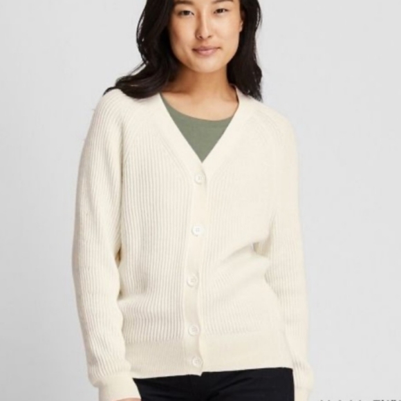 Uniqlo Sweaters - Uniqlo | Cozy Ribbed Cardigan